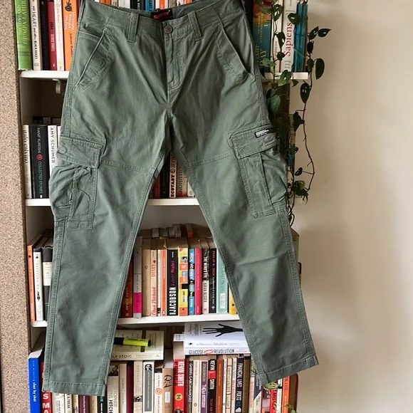 Superdry Olive Green Cargos - Picture 1 of 11